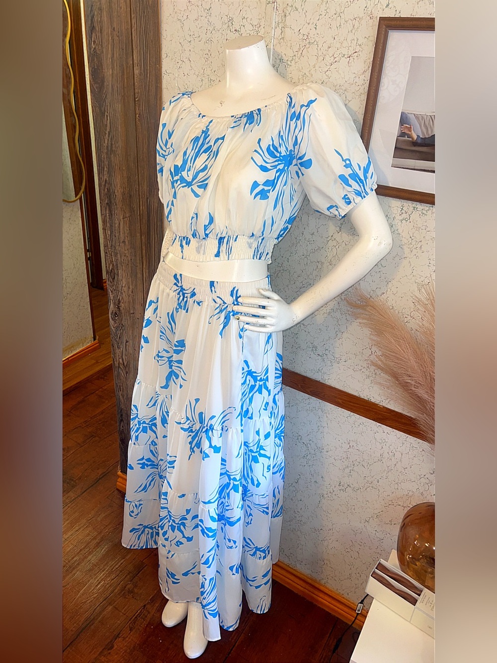 Blue White Floral 2 Piece Maxi Skirt Set Size M